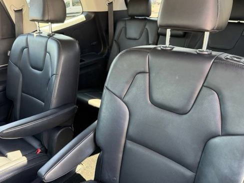 Used 2025 Kia Telluride S AWD/4WD image 24