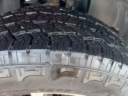 Certified 2023 Nissan Frontier PRO-4X w/ Technology Package image 38