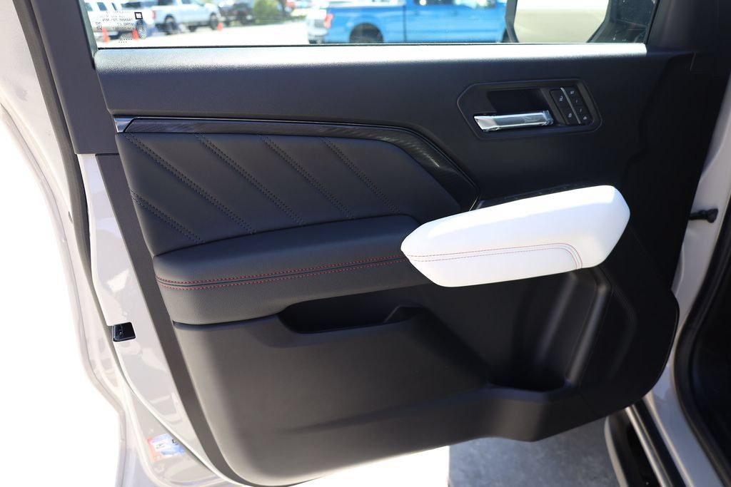 New 2026 GMC Canyon AT4X AWD/4WD image 10