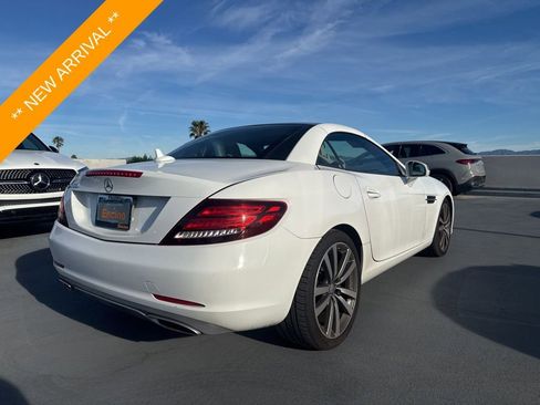 Certified 2017 Mercedes-Benz SLC 300 image 5