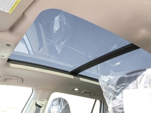 New 2026 Volkswagen Atlas SE AWD/4WD image 9