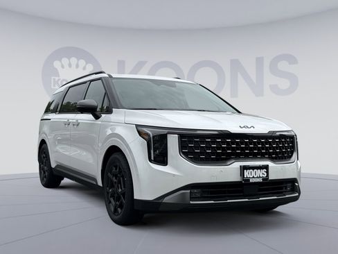 New 2026 Kia Carnival SX w/ SX Dark Edition Package FWD image 10