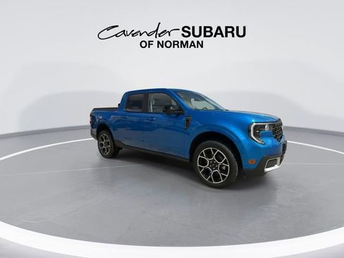 Used 2025 Ford Maverick Lariat AWD/4WD image 4