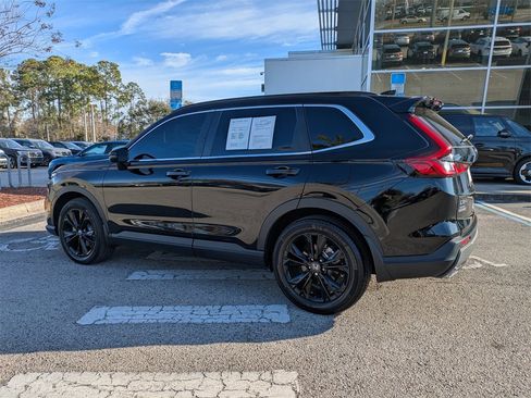 Used 2024 Honda CR-V Sport Touring image 4
