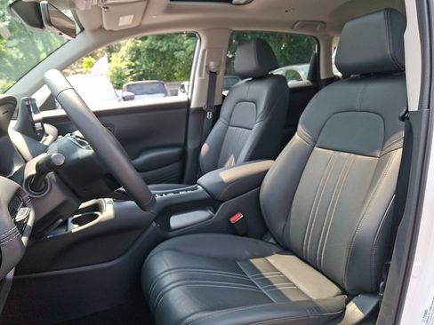 Certified 2024 Honda HR-V EX-L image 12