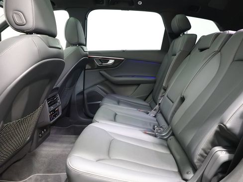 Used 2025 Audi Q7 3.0T Premium Plus w/ Premium Plus Package AWD/4WD image 27