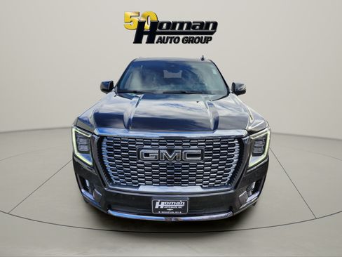 Used 2024 GMC Yukon XL Denali Ultimate w/ LPO, Floor Liner Package AWD/4WD image 8