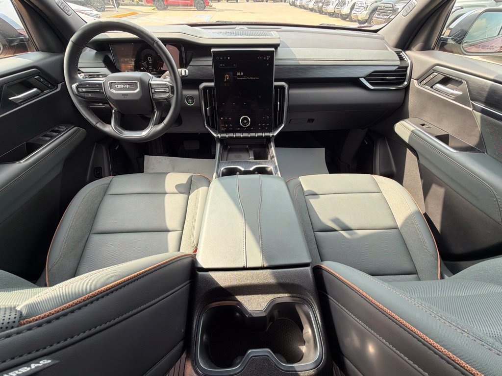 Used 2024 GMC Acadia AT4 w/ LPO, Floor Liner Package AWD/4WD image 21