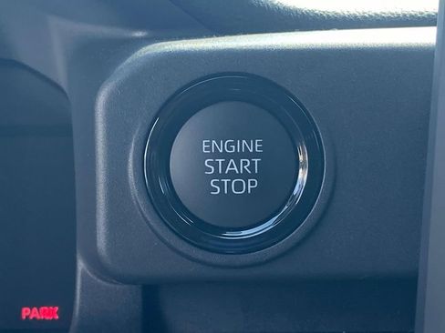 Used 2026 Toyota Tacoma SR5 RWD image 31