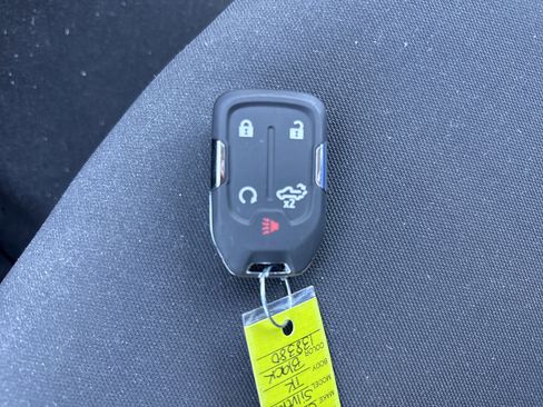 Used 2023 Chevrolet Silverado 1500 LT image 26