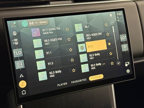 New 2026 Land Rover Range Rover Long Wheelbase SE image 14