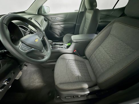 Used 2024 Chevrolet Equinox LT image 13