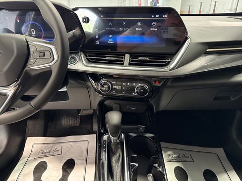 New 2026 Chevrolet Trax ACTIV FWD image 11