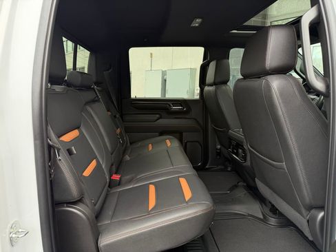 Used 2024 GMC Sierra 3500 AT4 w/ AT4 Premium Plus Package image 25