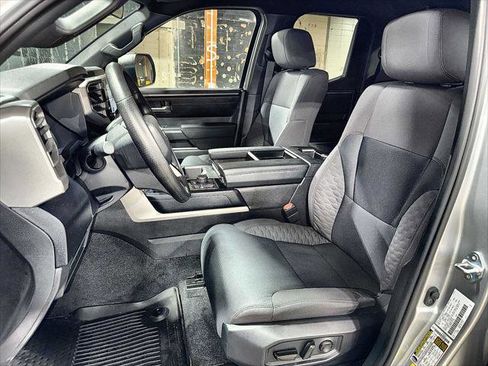 Certified 2025 Toyota Tundra SR5 image 15