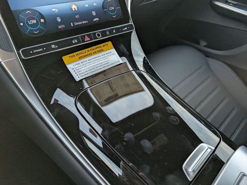 New 2026 Mercedes-Benz GLC 300 4MATIC image 19