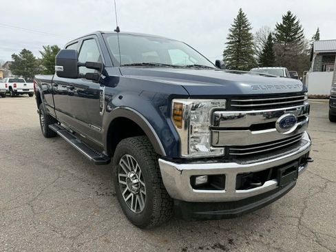 Used 2019 Ford F350 Lariat w/ Lariat Value Package image 2