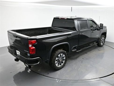 Used 2024 Chevrolet Silverado 2500 Custom w/ Custom Value Package image 23