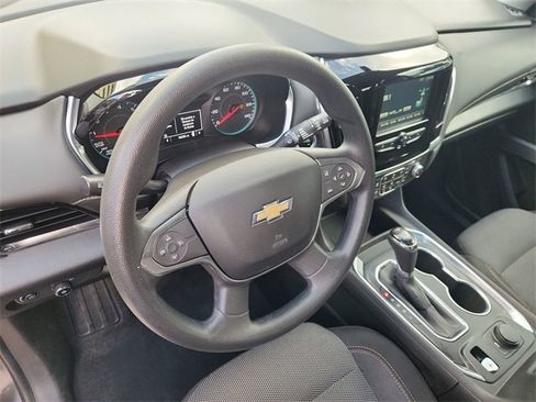 Used 2018 Chevrolet Traverse LS image 10