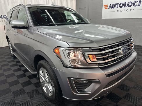 Used 2021 Ford Expedition XLT AWD/4WD image 3