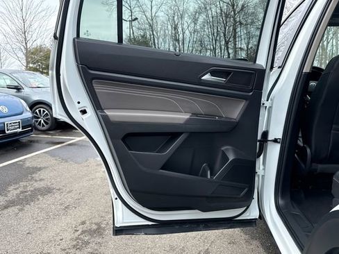 Certified 2023 Volkswagen Atlas SEL image 24