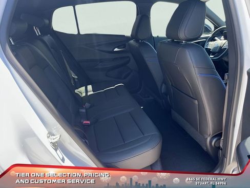 New 2025 Buick Envision Sport Touring image 16