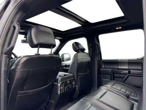 Used 2020 Ford F150 Lariat w/ Equipment Group 502A Luxury AWD/4WD image 47