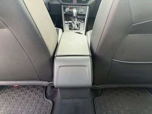 Used 2021 Volkswagen Jetta SE image 19