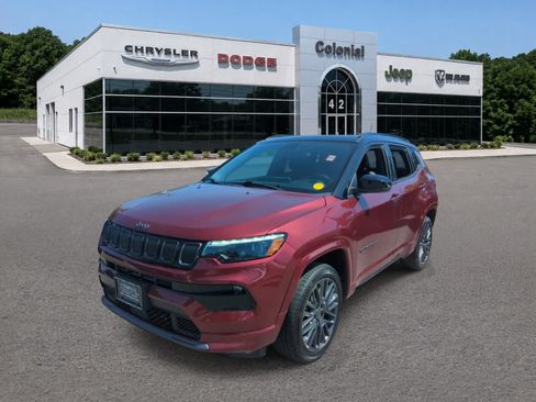 Used 2022 Jeep Compass High Altitude AWD/4WD image 2