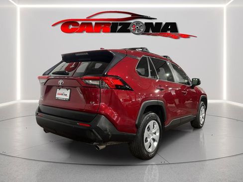 Used 2019 Toyota RAV4 LE image 8