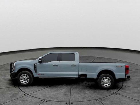 Used 2025 Ford F350 King Ranch w/ Chrome Package image 11