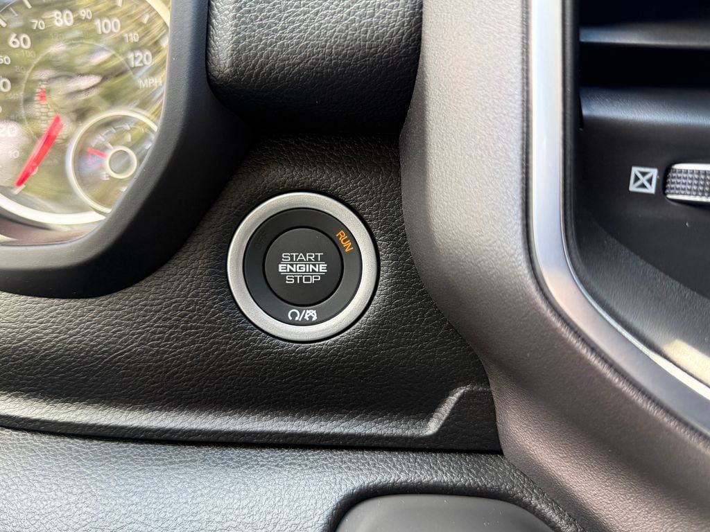 New 2026 RAM 1500 Express AWD/4WD image 24