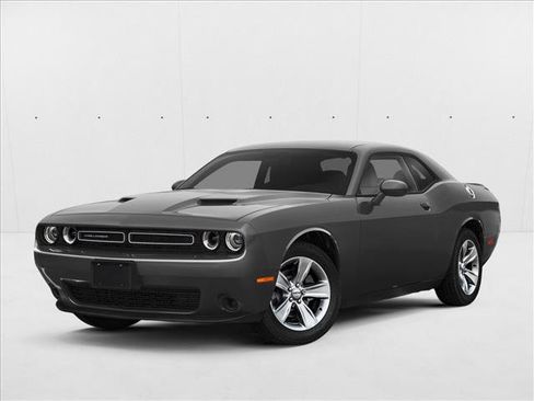 Used 2020 Dodge Challenger SXT w/ Driver Convenience Group RWD image 1