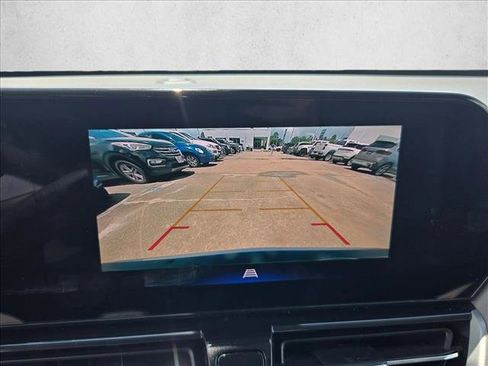 Used 2025 Chevrolet TrailBlazer LT FWD image 13