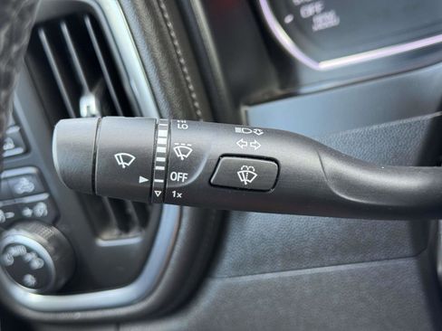 Used 2019 Chevrolet Silverado 1500 RST w/ All-Star Edition image 23