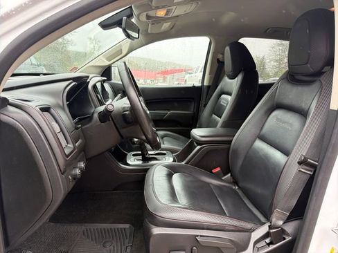 Used 2018 GMC Canyon All Terrain w/ Trailering Package AWD/4WD image 11