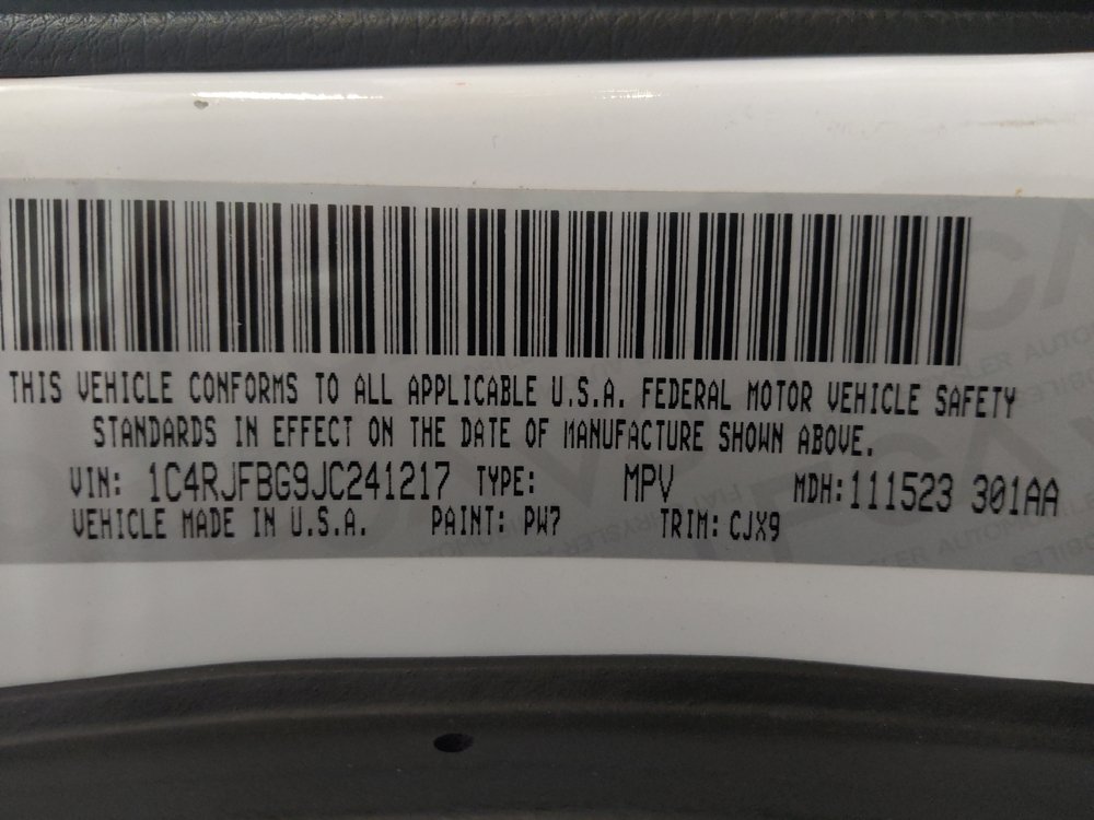 Used 2018 Jeep Grand Cherokee Limited AWD/4WD image 33