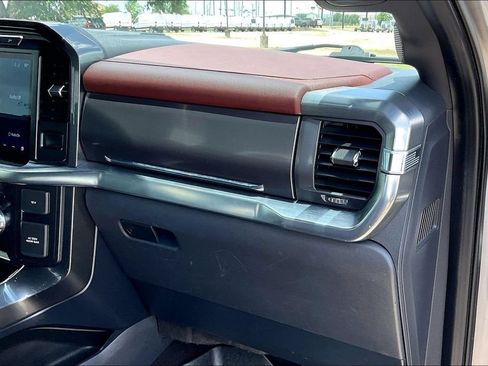 Certified 2021 Ford F150 Lariat AWD/4WD image 23