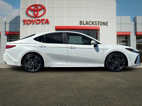 Certified 2025 Toyota Camry XSE image 2