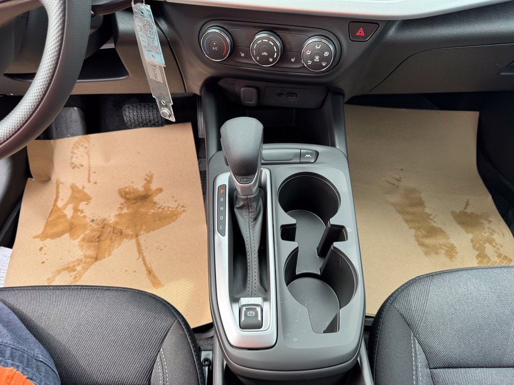 New 2026 Chevrolet Trax LS w/ LS Convenience Package FWD image 16
