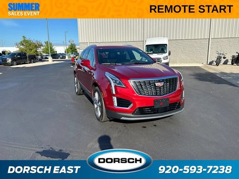 Used 2025 Cadillac XT5 Premium Luxury w/ Technology Package AWD/4WD image 3
