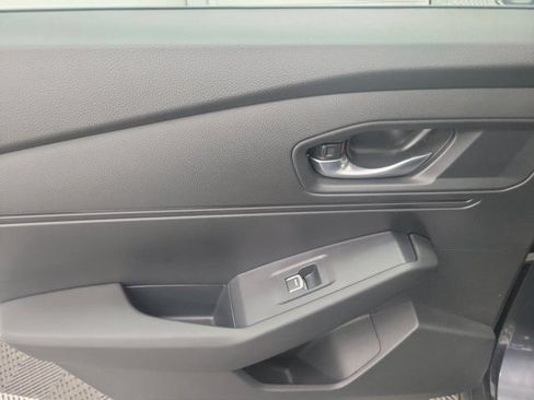 Used 2025 Honda Accord SE image 14