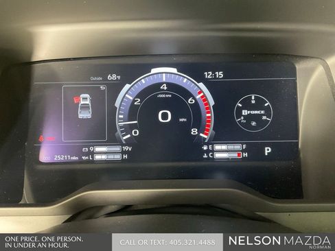 Used 2023 Toyota Tundra Platinum AWD/4WD image 46