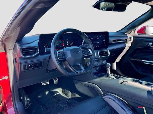 Used 2024 Ford Mustang Premium image 9