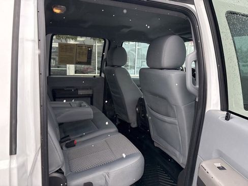 Used 2016 Ford F250 XLT w/ XLT Value Package image 11