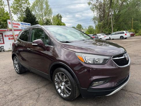Used 2018 Buick Encore Sport Touring w/ Safety Package FWD image 3