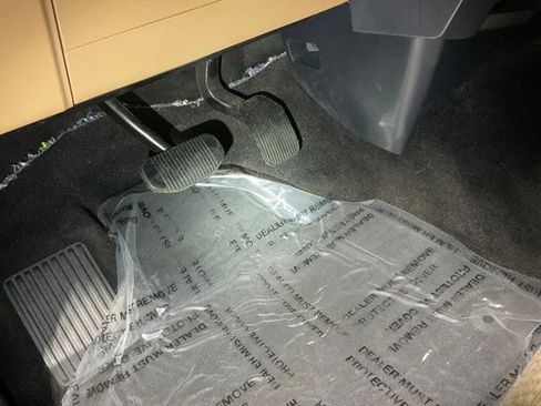 Used 2023 Ford F150 XLT image 36