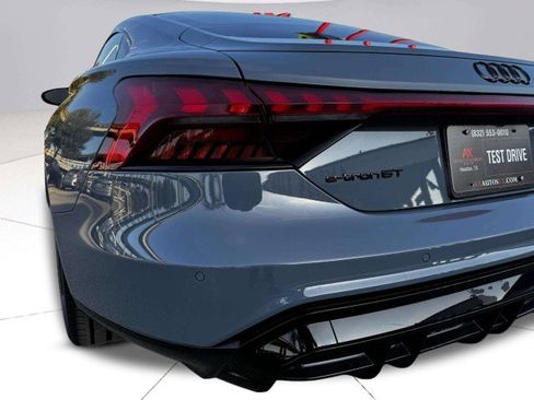 Used 2023 Audi e-tron GT Premium Plus w/ Performance Package image 13