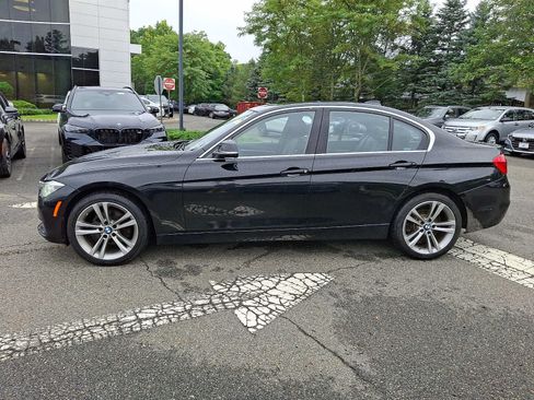 Used 2018 BMW 330i xDrive Sedan AWD/4WD image 4