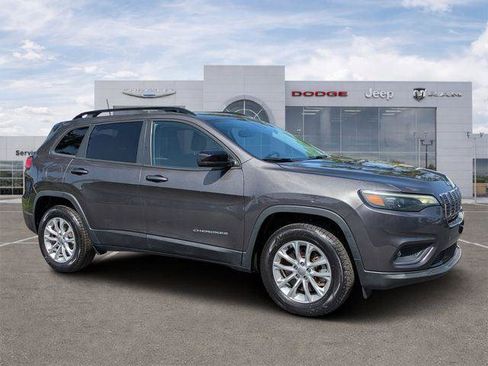 Certified 2022 Jeep Cherokee Latitude Lux w/ Sun & Sound Group AWD/4WD image 1